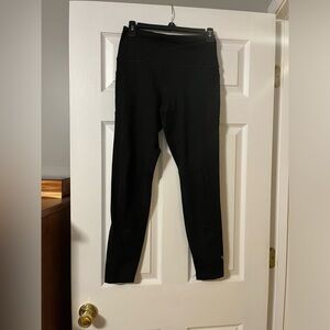 Women’s leggings.
